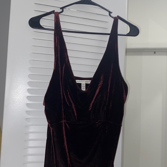 Vintage Victoria’s Secret Burgundy Velvet  Mini Dress - Picture 3 of 5